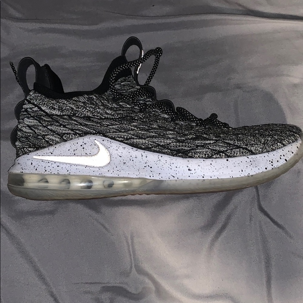 LeBron 15 Low Ashes